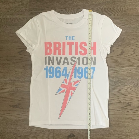 Recycled Karma Classic British Invasion Tour Tee - Size XS - White - NWOT - Picture 6 of 7